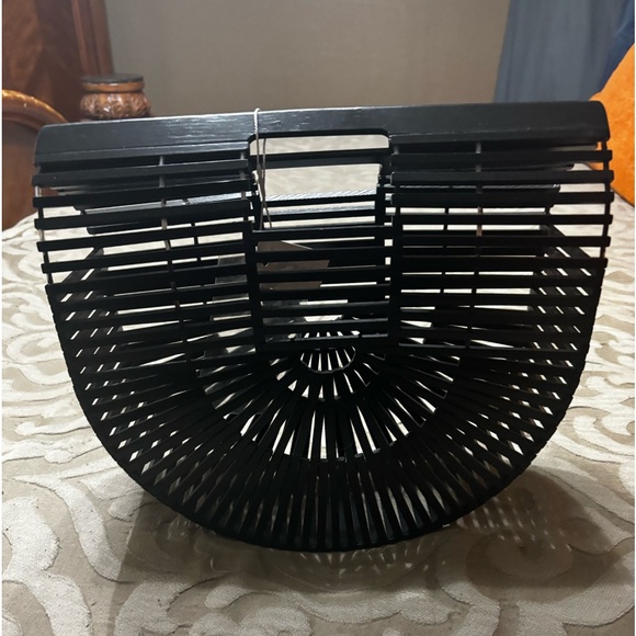 Purse - Picture 2 of 4